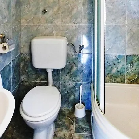 Apartament On Island Near The Vir